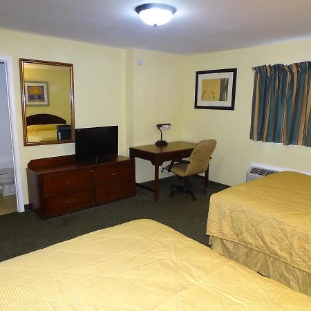 Rivers Inn Fort Madison Экстерьер фото