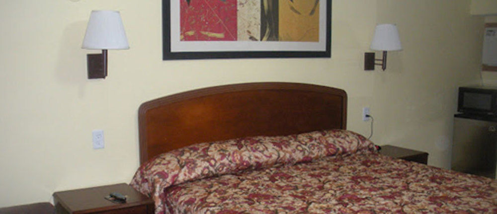Rivers Inn Fort Madison Экстерьер фото