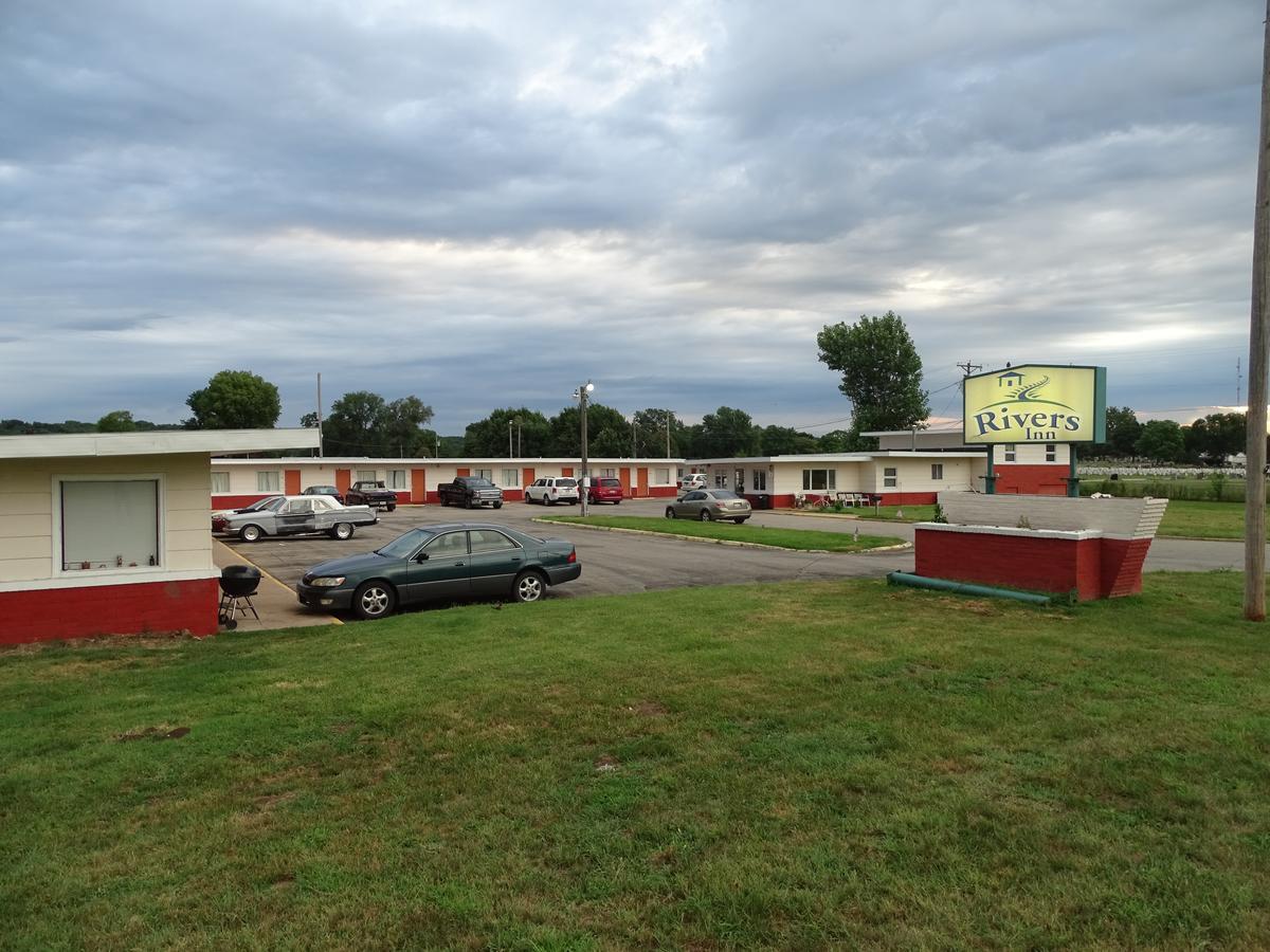 Rivers Inn Fort Madison Экстерьер фото