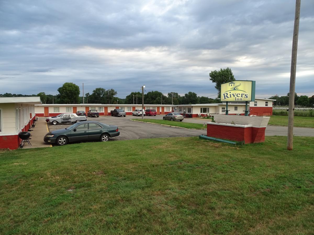 Rivers Inn Fort Madison Экстерьер фото
