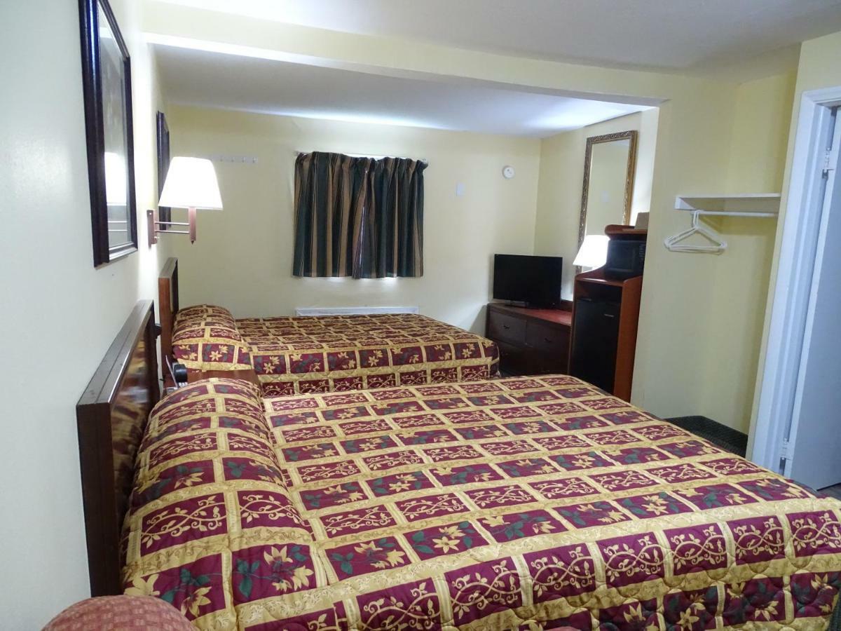 Rivers Inn Fort Madison Экстерьер фото
