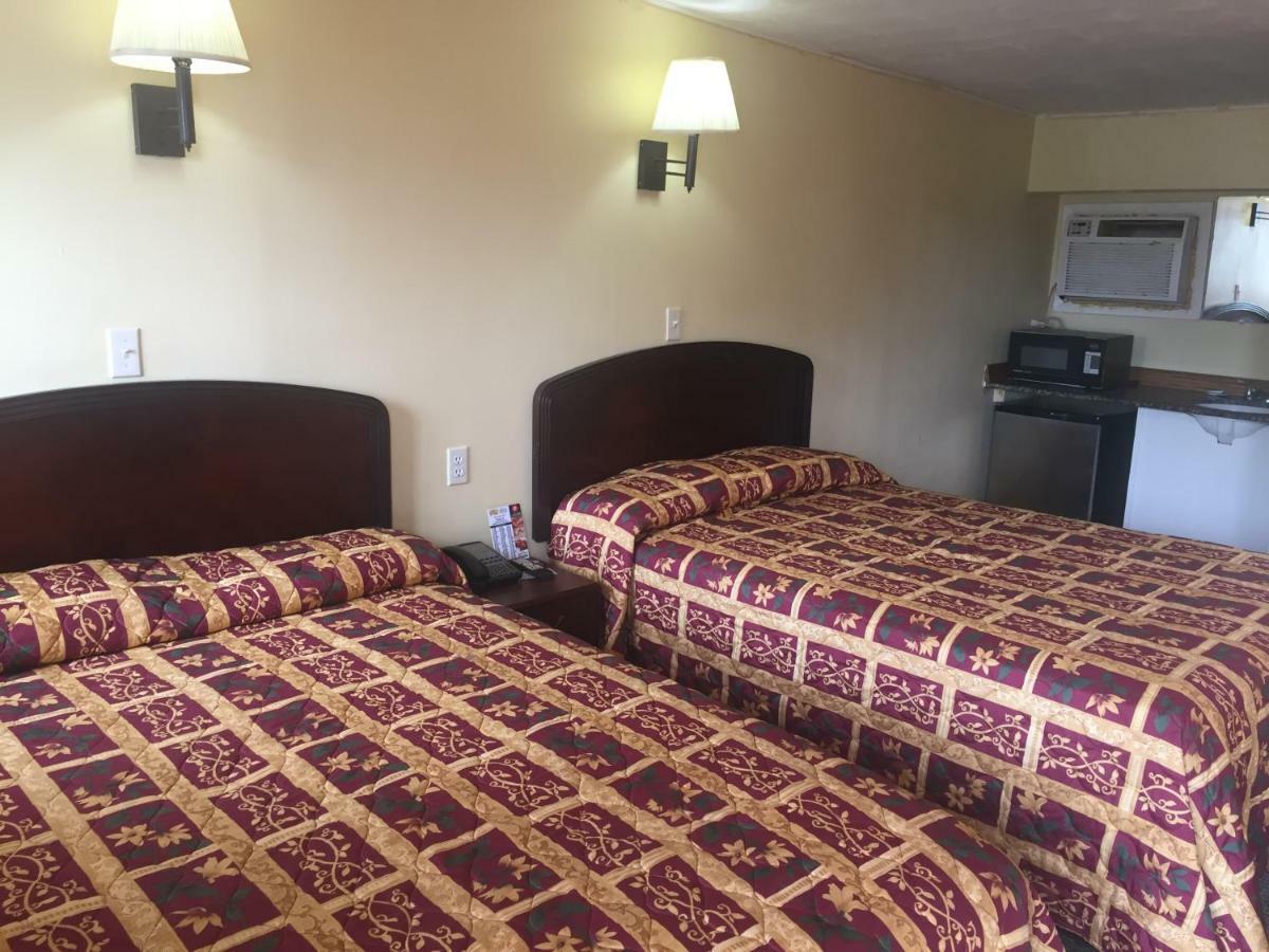 Rivers Inn Fort Madison Экстерьер фото